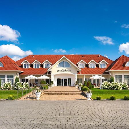 Góra Motyczna Hotel Millenium מראה חיצוני תמונה