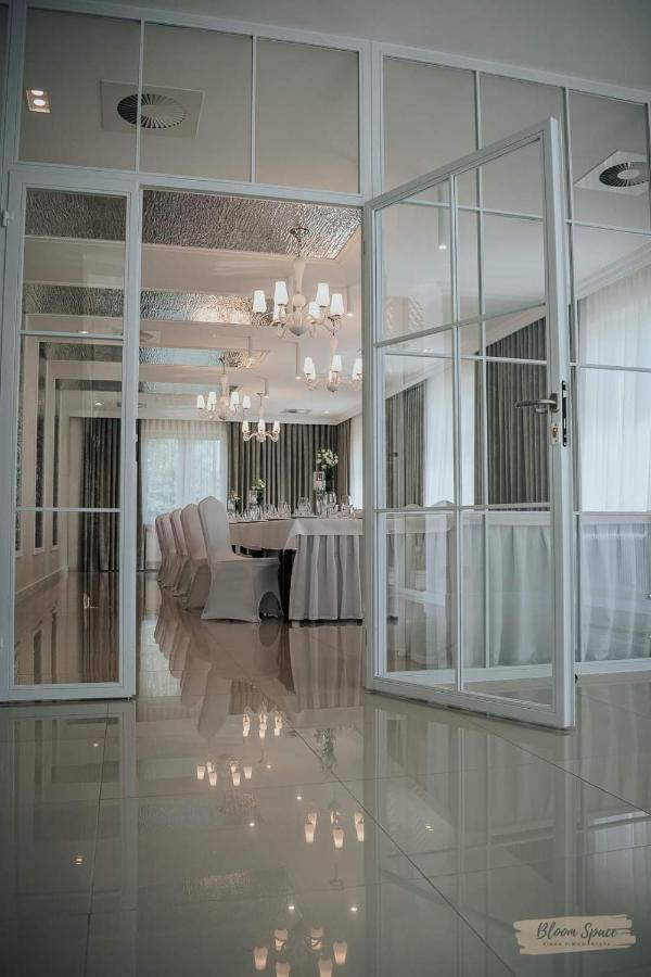Góra Motyczna Hotel Millenium מראה חיצוני תמונה