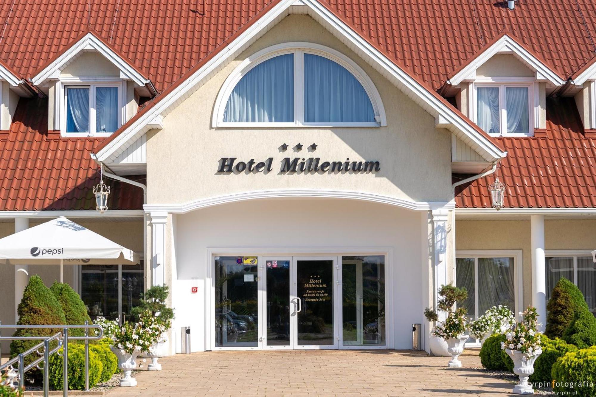 Góra Motyczna Hotel Millenium מראה חיצוני תמונה